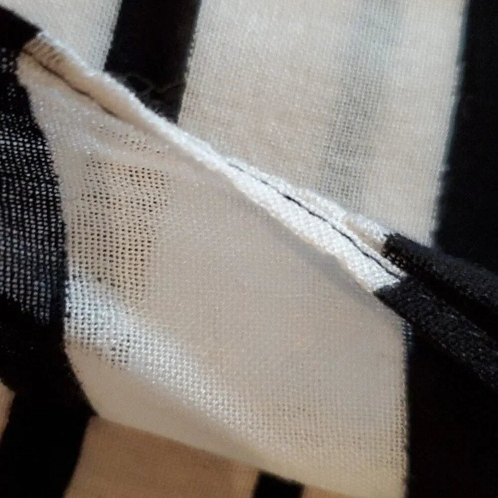 KATE SPADE BLACK WHITE STRIPE LIGHTWEIGHT SCARF WRAP NAUTICAL SUMMER BEACHY